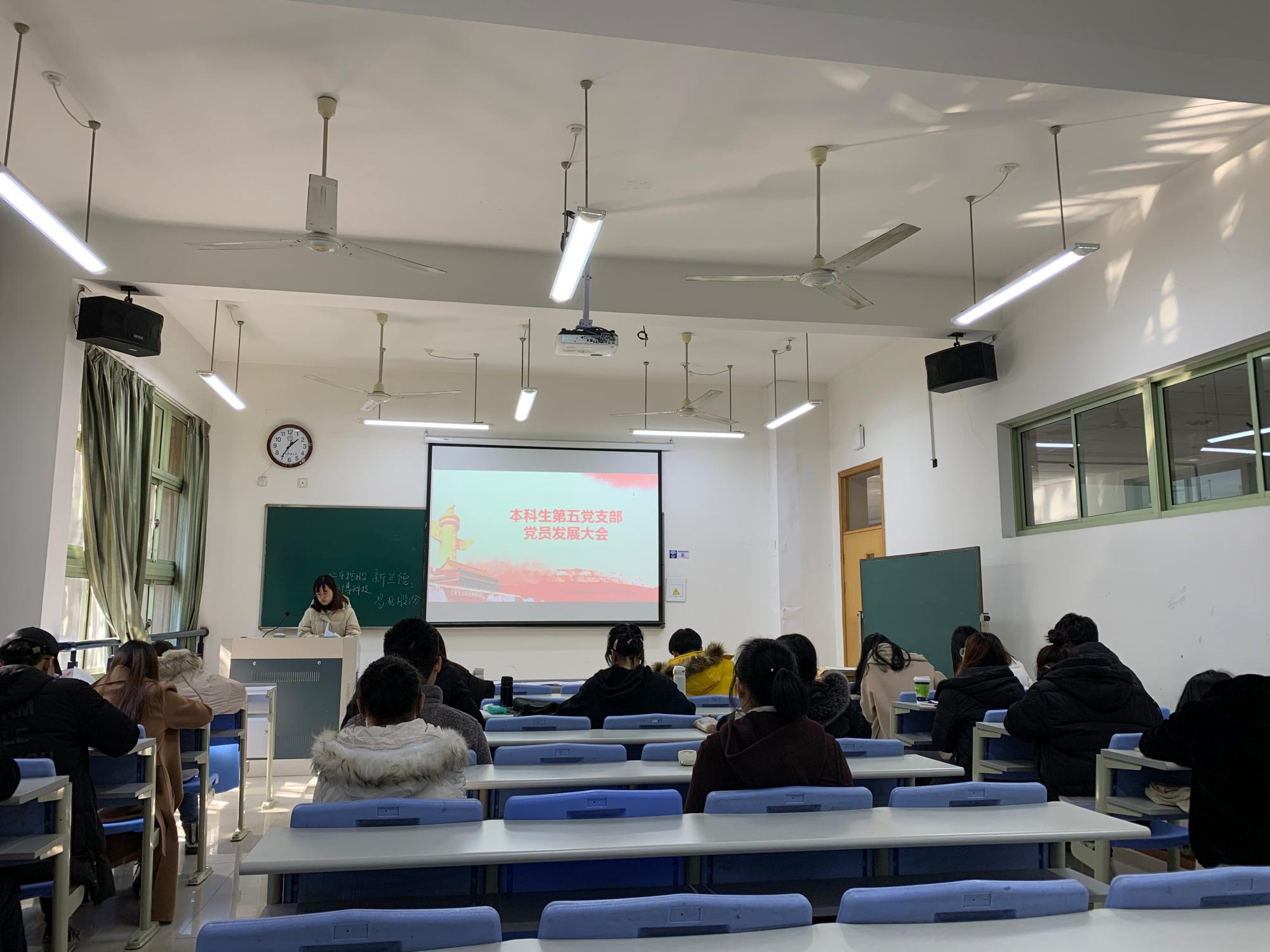 足球直播线上看